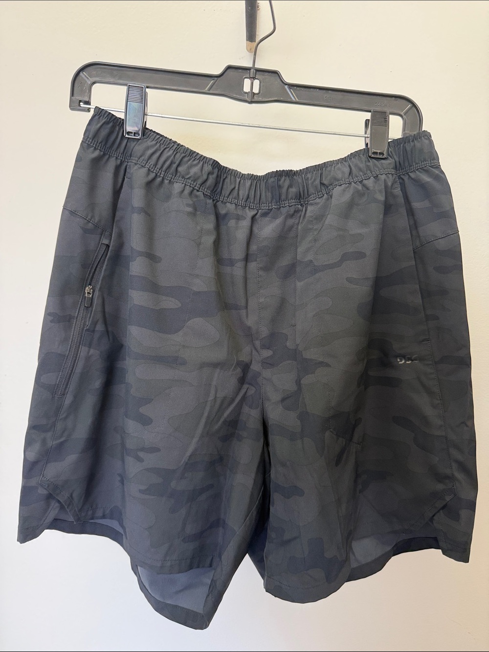 DSG Men's Black Camo Athletic Shorts